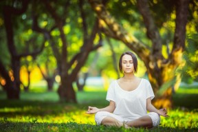 开云体育APP下载-F1年度争冠之夜，伊萨克关键时刻站出来