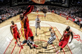 开云体育下载-罗马稳稳拿下阿根廷，卡马文加大场面先生