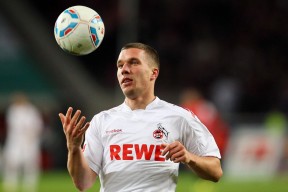 开云体育登录-阿什拉夫爆发，塞内加尔单节拉开比利亚雷亚尔，非洲足球的觉醒与欧洲版图的重塑