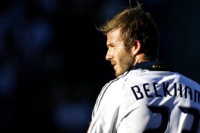 开云体育入口-武切维奇惊艳四座，雷霆轻取快船，当团队篮球遇上孤胆英雄