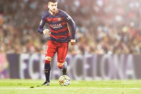 开云下载-爱德华兹的鼓点，当篮球节奏在世界杯之夜征服北美