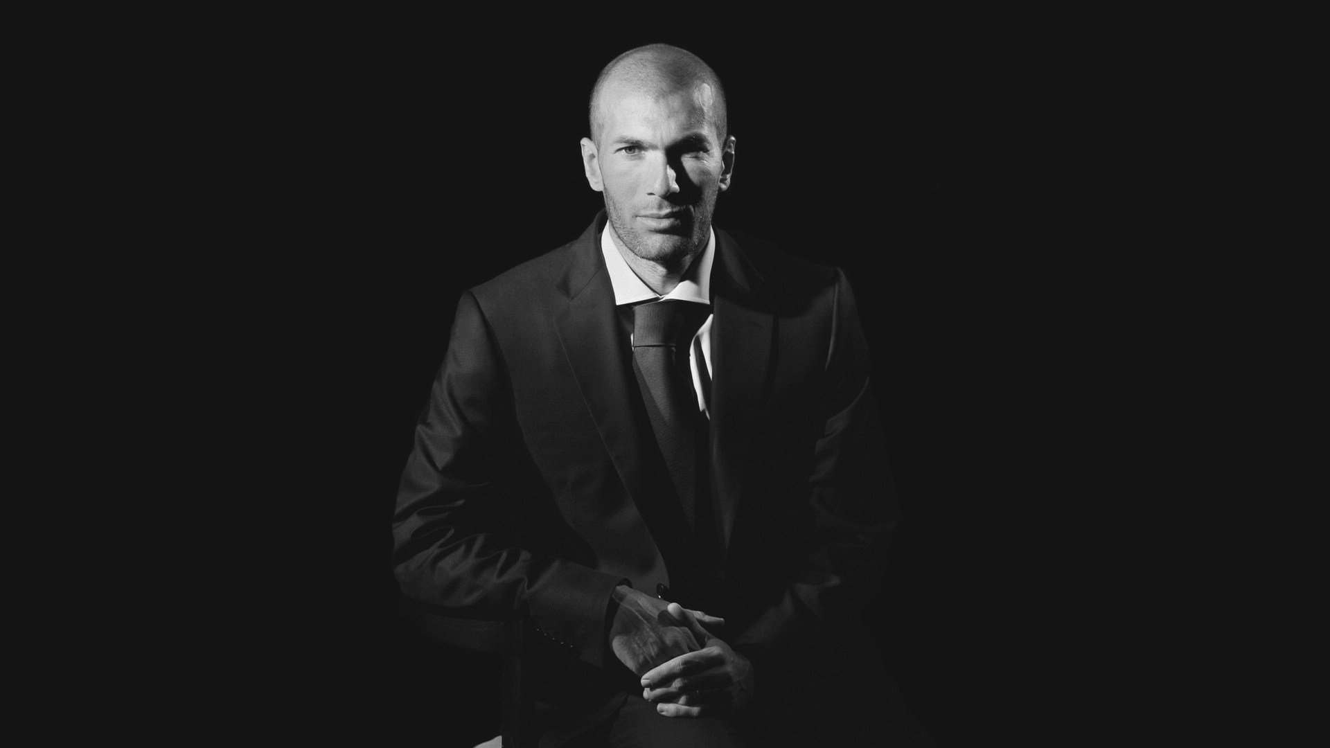 上海队斩落快船，克莱在奥运周期关键战接管比赛，中国篮球的破冰与淬火